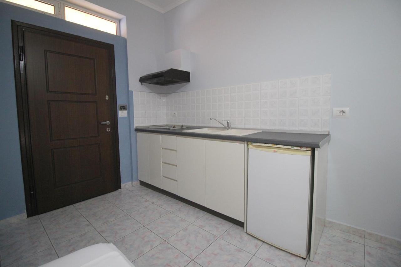 Murati Suites Саранда Экстерьер фото