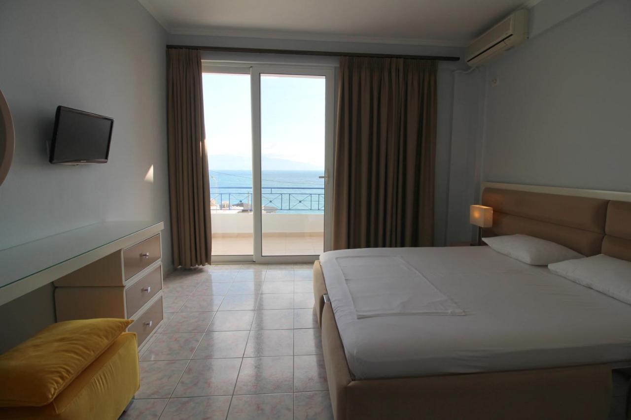 Murati Suites Саранда Экстерьер фото