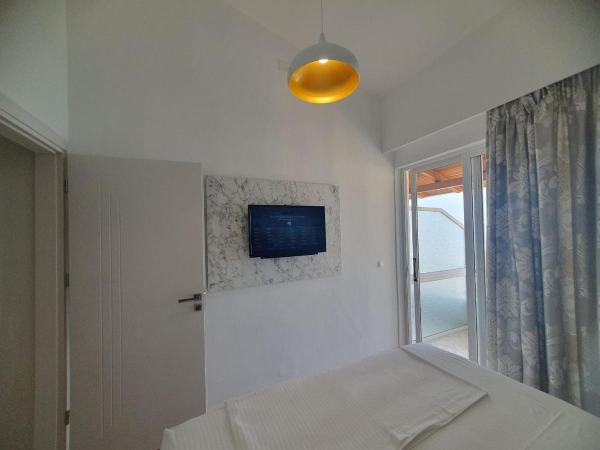 Murati Suites Саранда Экстерьер фото